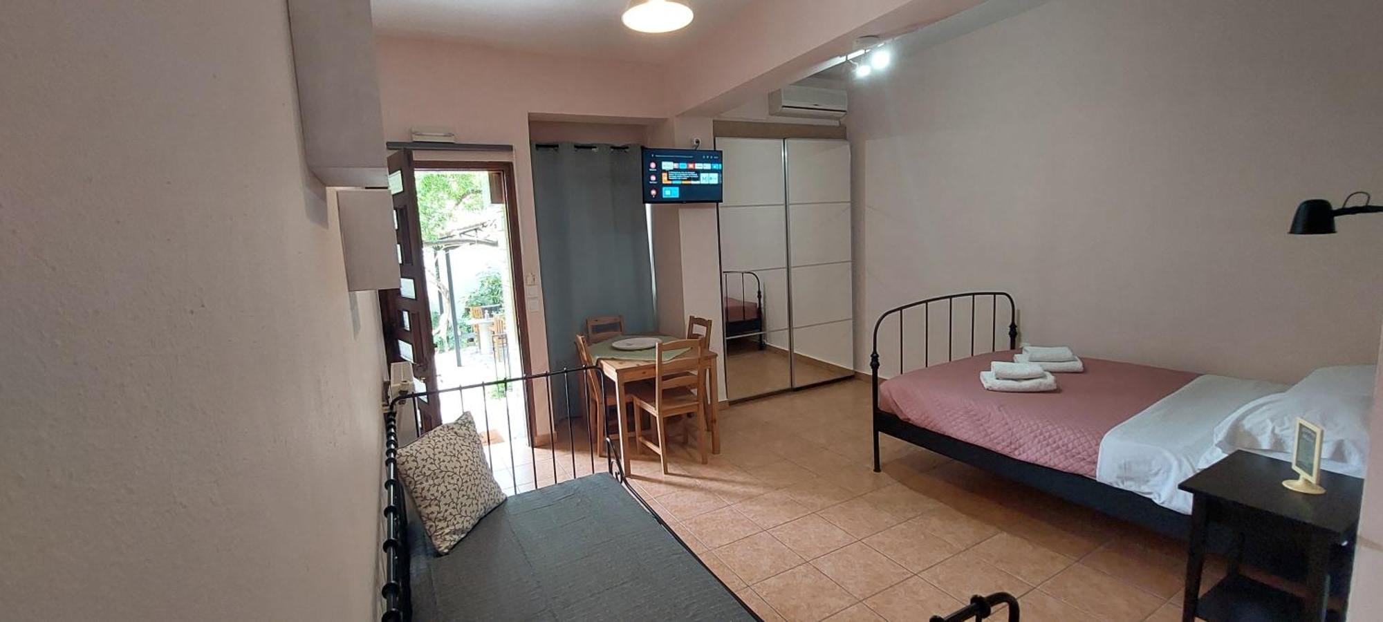 Guesthouse Machi Kato Gatzea Rom bilde