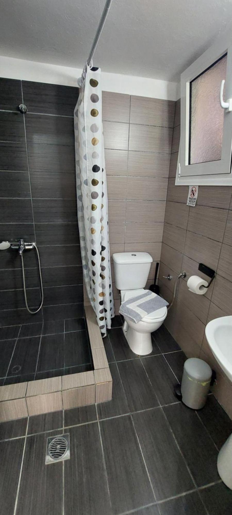 Guesthouse Machi Kato Gatzea Rom bilde